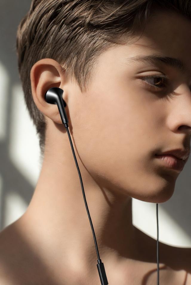 Ventajas ocultas de los auriculares con cable: cinco argumentos para preferirlos